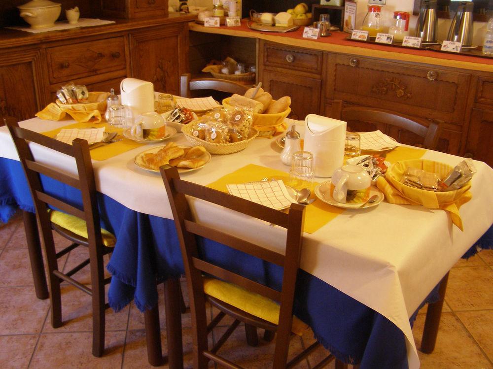L'Antico Borgo Rooms Rental Caprie Kültér fotó