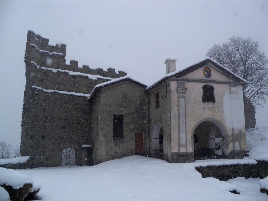 L'Antico Borgo Rooms Rental Caprie Kültér fotó