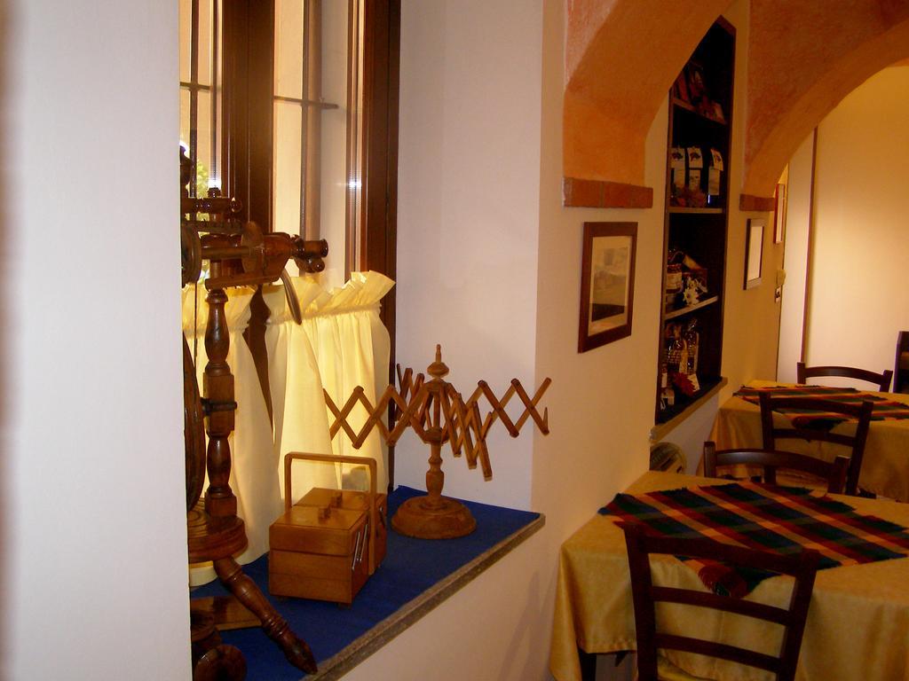 L'Antico Borgo Rooms Rental Caprie Kültér fotó